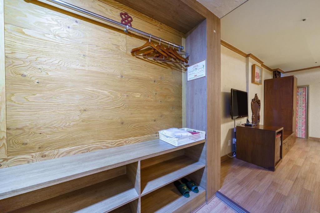 Hotel Olympic Changwon Eksteriør bilde